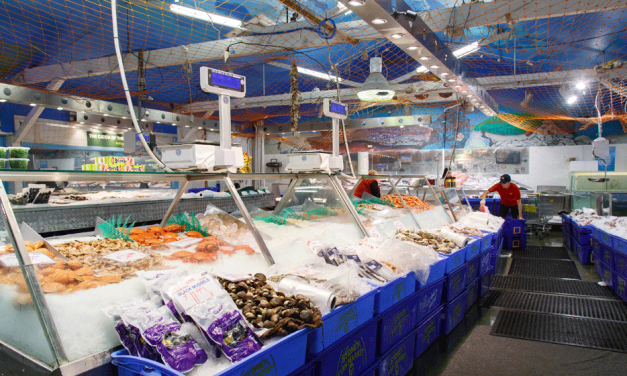 Belconnen Fresh Food Markets: Fresh from the ocean and the oven